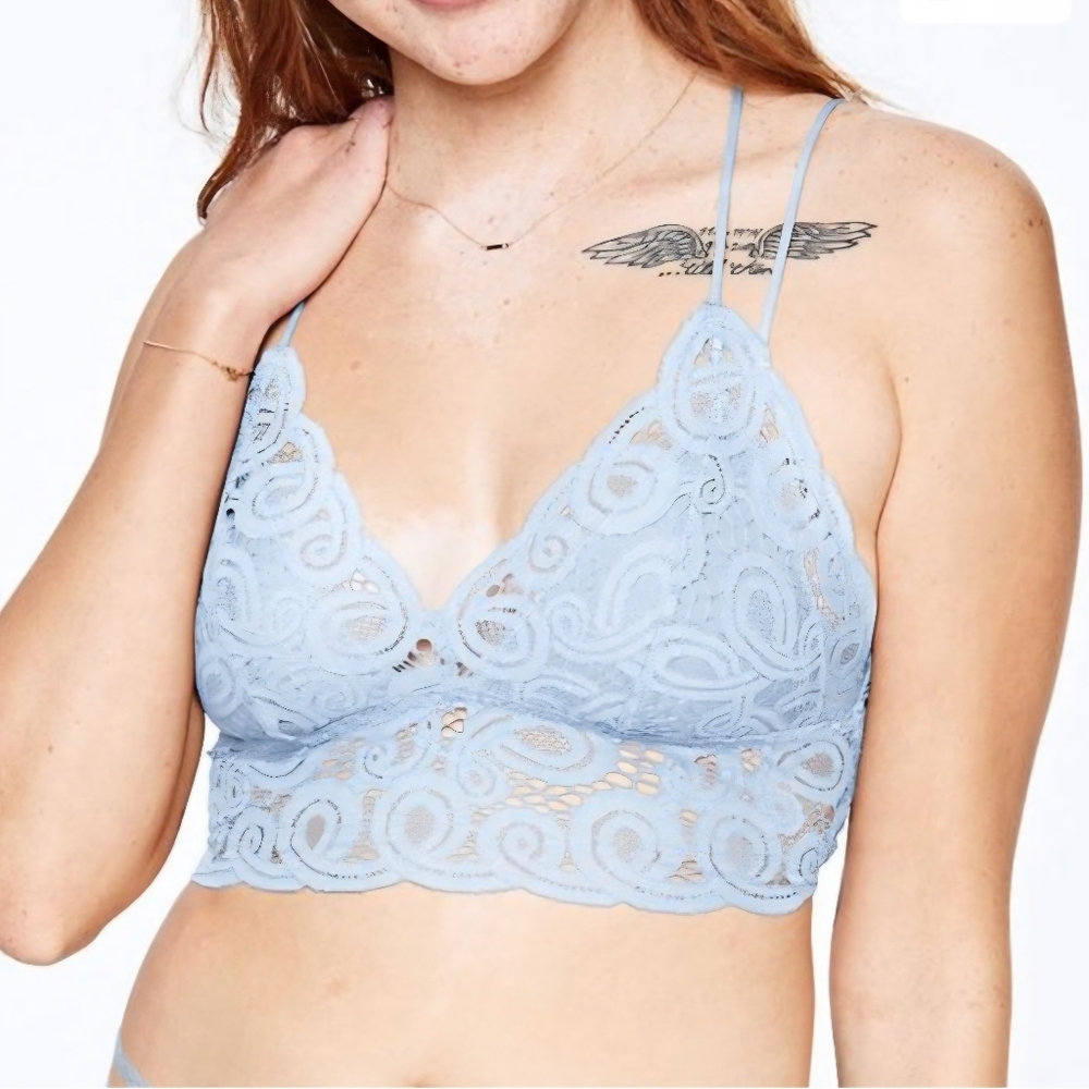 PINK Victoria's Secret Lace Crochet Bralette Large